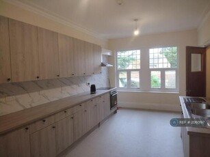 1 Bedroom Flat Share For Rent In Mitcham