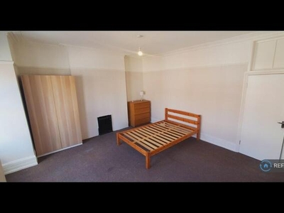 1 Bedroom House Share For Rent In Croydon