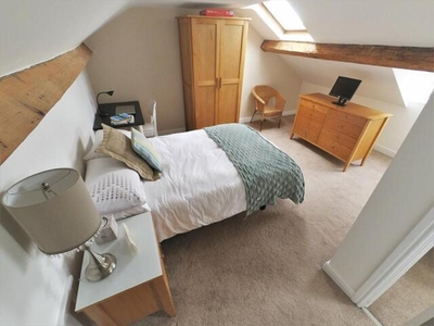 17 Bedroom House Northampton Northamptonshire