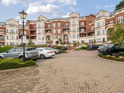 2 Bed Flat/Apartment For Sale in Ascot, Berkshire, SL5 - 4620960