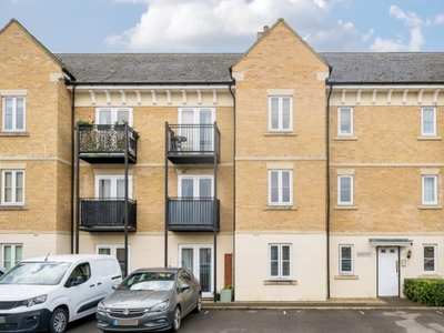 2 Bed Flat/Apartment To Rent in Harvester Court, Carterton, OX18 - 608