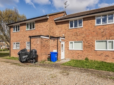 2 Bed Flat/Apartment To Rent in High Wycombe, Buckinghamshire, HP12 - 532