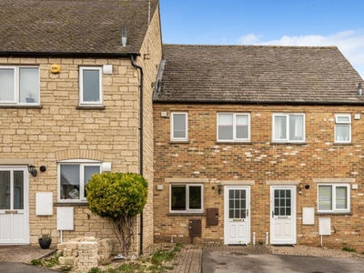 2 Bed House For Sale in Barrington Close, Witney, OX28 - 5198907
