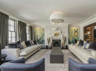 2 Bedroom Apartment For Rent In Mayfair