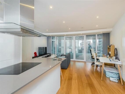 2 Bedroom Apartment For Sale In 25 Crossharbour Plaza, Canary Wharf