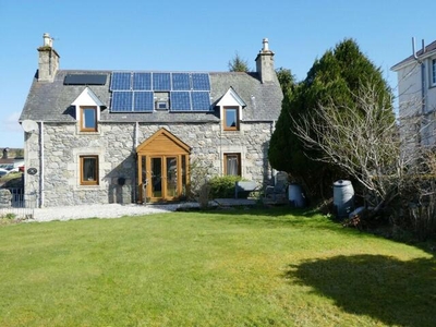 2 Bedroom Detached House For Sale In Lairg, Sutherland