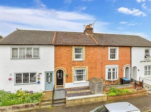 2 Bedroom End Of Terrace House For Sale In Caterham