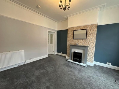 2 Bedroom End Of Terrace House To Rent