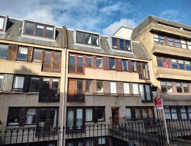 2 Bedroom Flat For Rent In Edinburgh, Midlothian