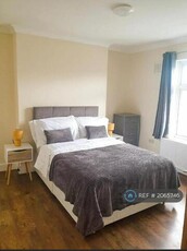 2 Bedroom Flat For Rent In Gravesend