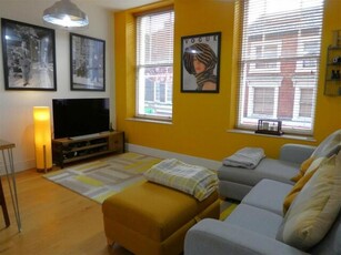 2 Bedroom Flat For Sale In Butchers Row