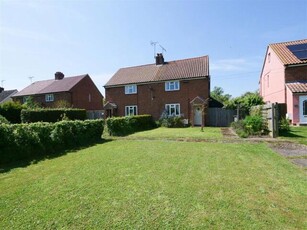 2 Bedroom Semi-detached House For Sale In Hacheston