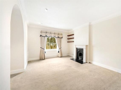 2 Bedroom Terraced House For Sale In
South Kensington
