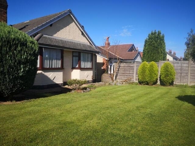3 Bedroom Bungalow For Rent In Cheadle Hulme