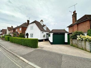 3 Bedroom Detached House For Sale In Alton