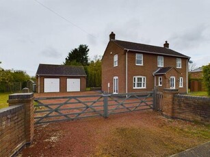 3 Bedroom Detached House For Sale In Wainfleet Road