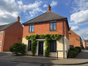 3 Bedroom Detached House For Sale In Walton Cardiff, Tewkesbury