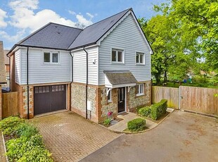 3 Bedroom Detached House For Sale In Yalding, Maidstone