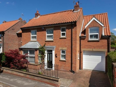 3 Bedroom Detached House For Sale In York