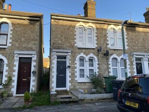 3 Bedroom End Of Terrace House For Rent In Maidstone