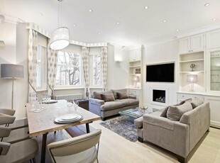 3 Bedroom Flat For Rent In Chelsea, London