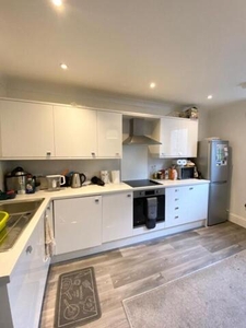 3 Bedroom Flat For Rent In West End, Dundee