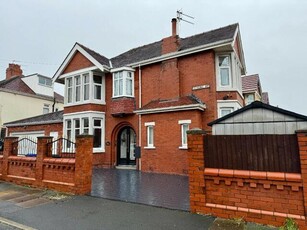 3 Bedroom House Blackpool Blackpool