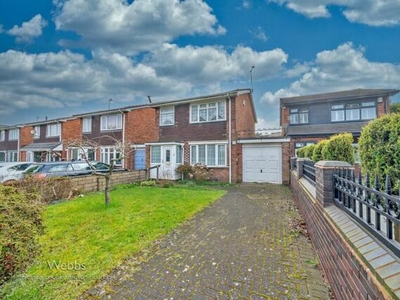 3 Bedroom Link Detached House For Sale In Walsall Wood