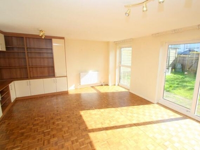 3 Bedroom Semi-detached House For Rent In Staines, Surrey