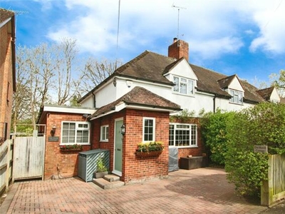 3 Bedroom Semi-detached House For Sale In Bracknell, Berkshire