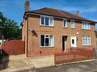 3 Bedroom Semi-detached House For Sale In Central Totton