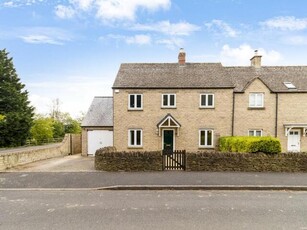 3 Bedroom Semi-detached House For Sale In Fairford, Gloucestershire