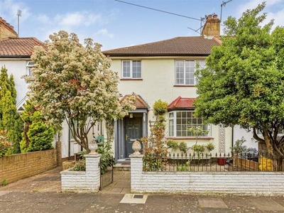 3 Bedroom Semi-detached House For Sale In Richmond