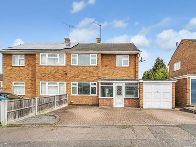 3 Bedroom Semi-detached House For Sale In Wigston, Leicestershire