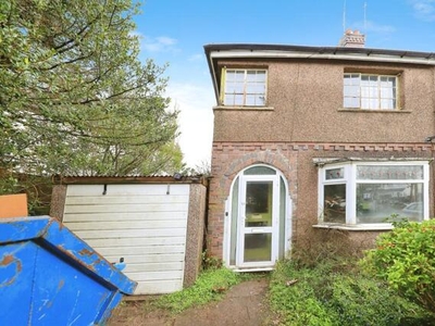 3 Bedroom Semi-detached House For Sale In Wolverhampton, West Midlands
