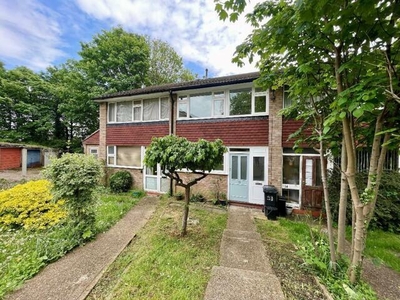 3 Bedroom Terraced House For Sale In South Croydon, Surrey