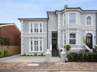 3 Bedroom Terraced House For Sale In Tunbridge Wells, Kent