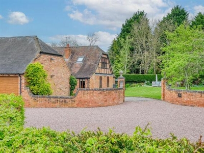 4 Bedroom Barn Conversion For Sale In Astwood Lane