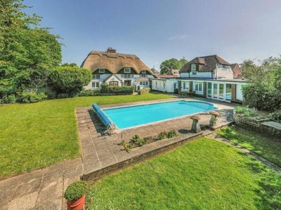 4 Bedroom Detached House For Sale In Chichester, West Sussex