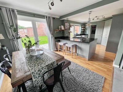 4 Bedroom Detached House For Sale In Cliftonville, Margate