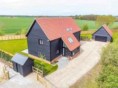 4 Bedroom Detached House For Sale In Hadleigh, Suffolk
