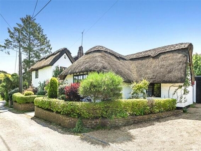 4 Bedroom Detached House For Sale In Pulborough, West Sussex