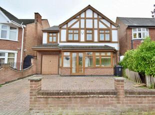 4 Bedroom Detached House For Sale In Rowley Fields, Leicester
