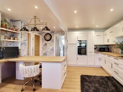 4 Bedroom Detached House For Sale In Royston, Barnsley