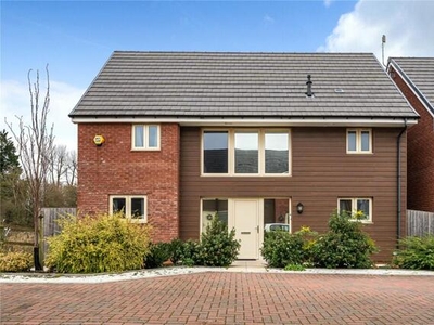 4 Bedroom Detached House For Sale In Swindon, Wiltshire