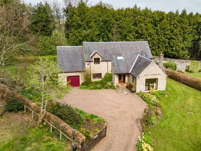 4 Bedroom Detached House For Sale In The Woll, Ashkirk