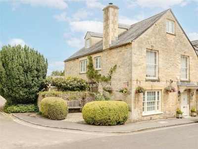 4 Bedroom End Of Terrace House For Sale In Burford, Oxfordshire