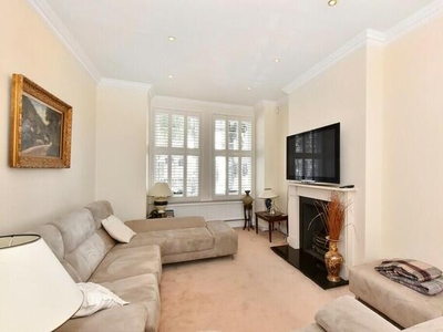 4 Bedroom House For Rent In West Kensington