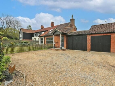 4 Bedroom House For Sale In Freethorpe, Norwich