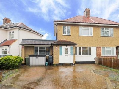 4 Bedroom House Hillingdon Greater London